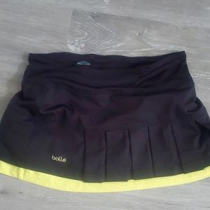 Ladies tennis skirt black and yellow  small by Bolle